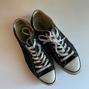 Converse Chuck Taylor All Star Low Top black shoes